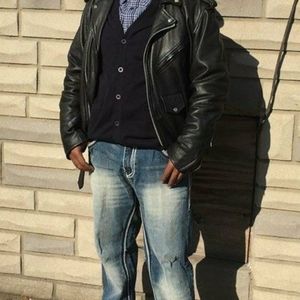 Meet your Posher, Eric